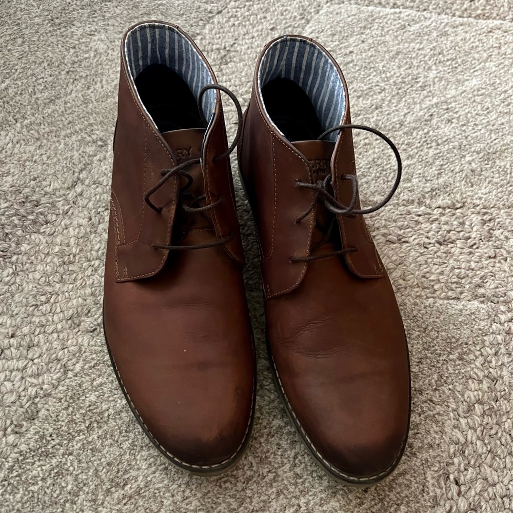 Sperry Newman chukka boots
